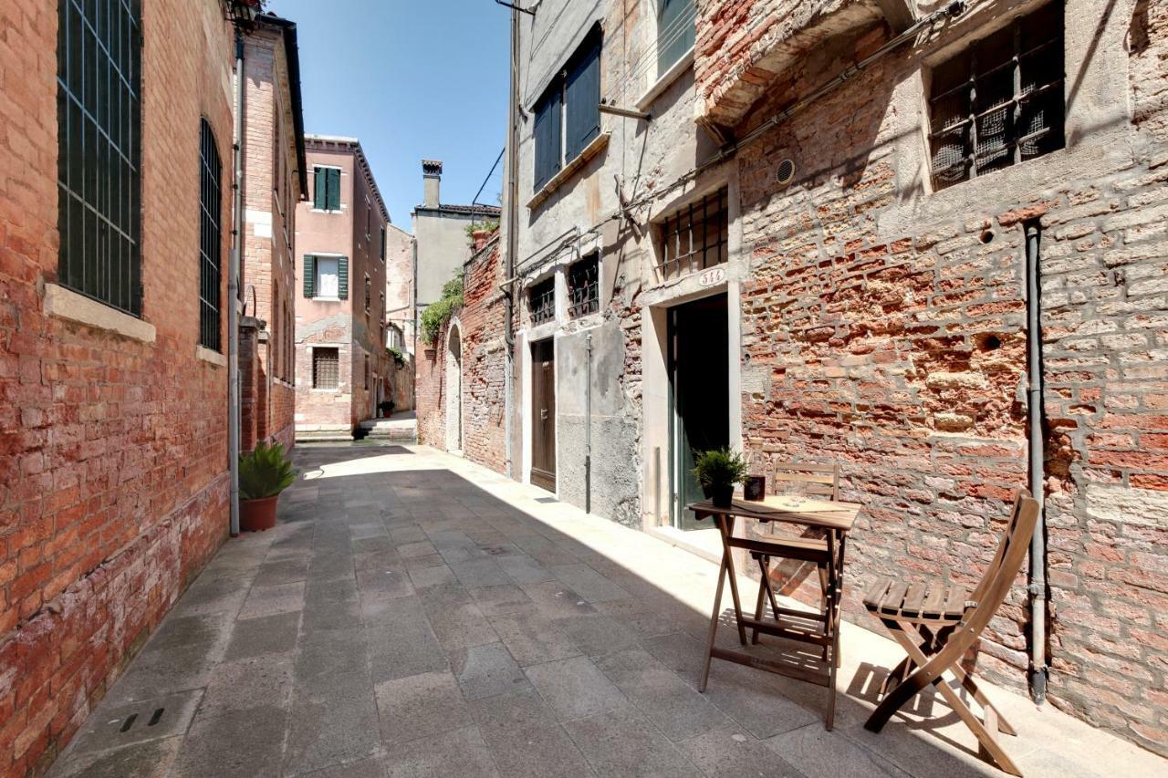 Peggy Guggenheim Venice Apartment ภายนอก รูปภาพ